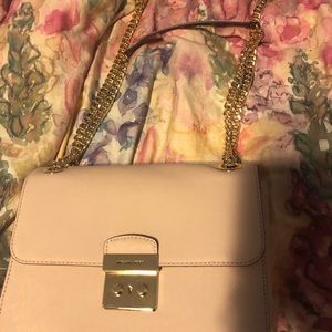 Brand new Michael Kors purse with adjustable chain